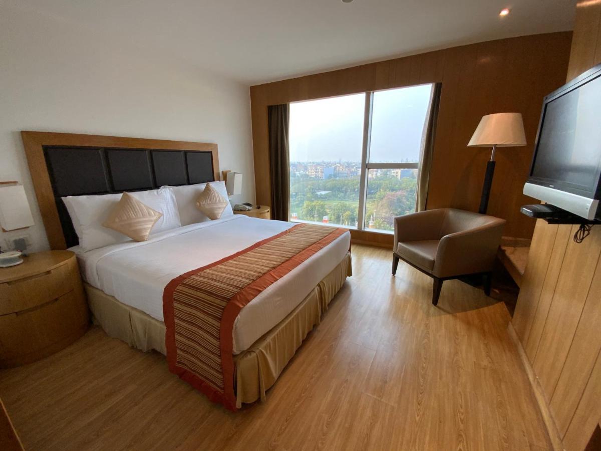 Svelte Delhi, A Member Of Radisson Individuals Ξενοδοχείο Νέο Δελχί Εξωτερικό φωτογραφία