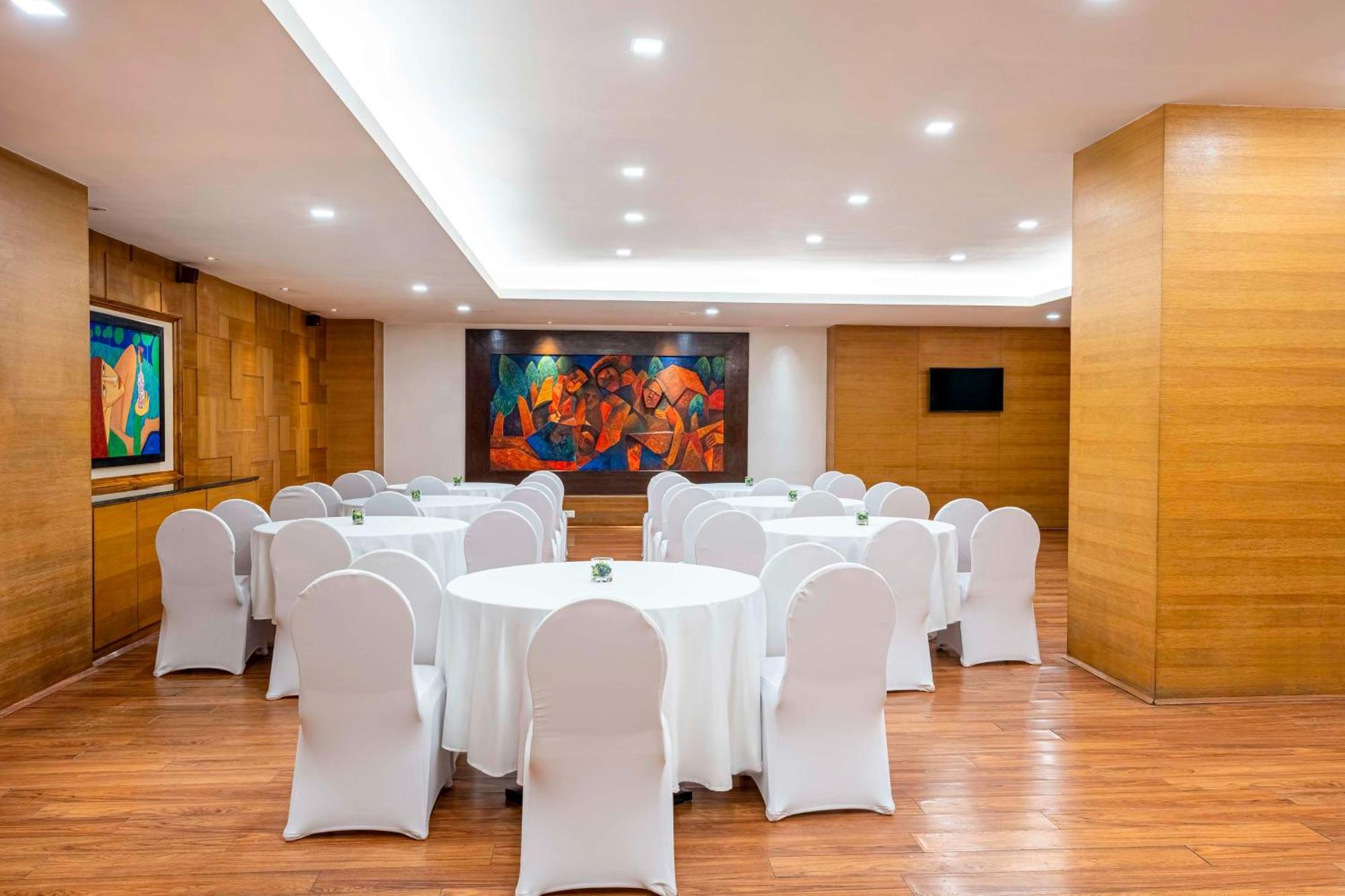 Svelte Delhi, A Member Of Radisson Individuals Ξενοδοχείο Νέο Δελχί Εξωτερικό φωτογραφία
